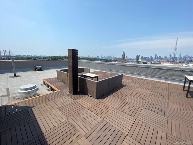 50-15 39th Street 1A, Sunnyside, NY 11104