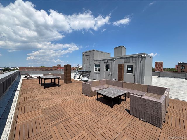 50-15 39th Street 1A, Sunnyside, NY 11104