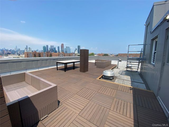 50-15 39th Street 1A, Sunnyside, NY 11104