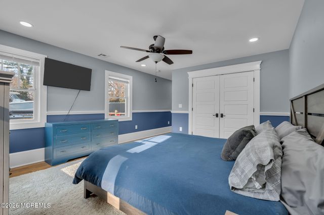 2 Tulip Tree Lane, Rumson, NJ 07760