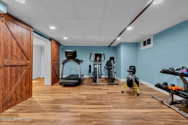 2 Tulip Tree Lane, Rumson, NJ 07760