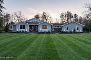 2 Tulip Tree Lane, Rumson, NJ 07760