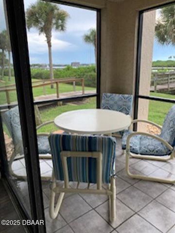 458 Bouchelle Dr Apt 101, New Smyrna Beach, FL 32169