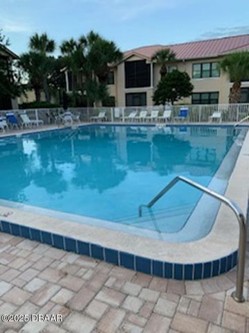 458 Bouchelle Dr Apt 101, New Smyrna Beach, FL 32169
