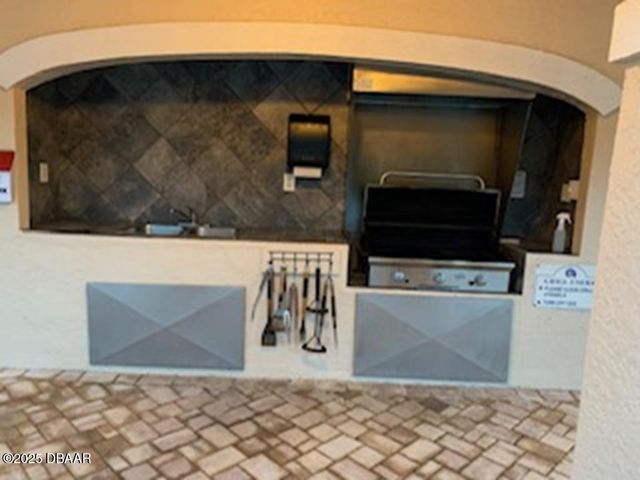 458 Bouchelle Dr Apt 101, New Smyrna Beach, FL 32169