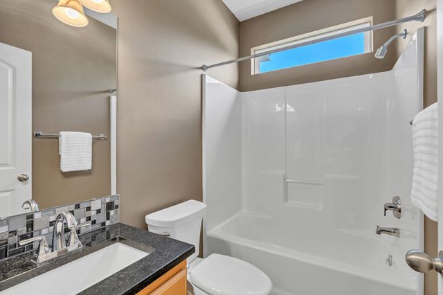 729 N Crest Ridge, Wichita, KS 67230