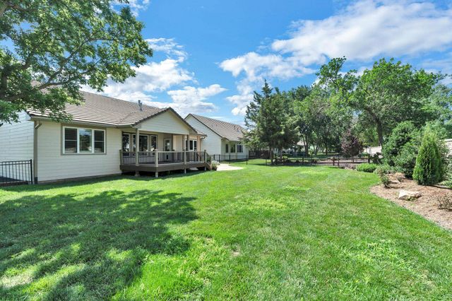 729 N Crest Ridge, Wichita, KS 67230