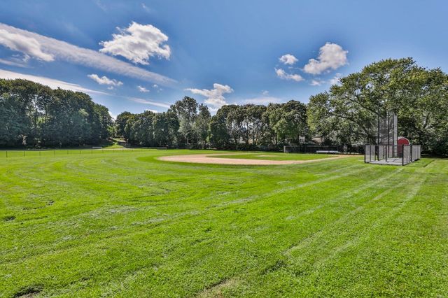 61 Belcher Cir, Milton, MA 02186