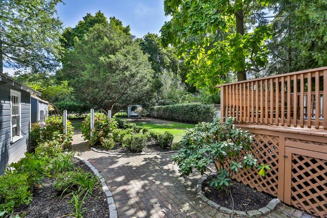 61 Belcher Cir, Milton, MA 02186