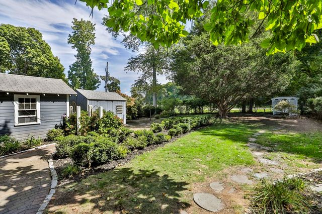 61 Belcher Cir, Milton, MA 02186