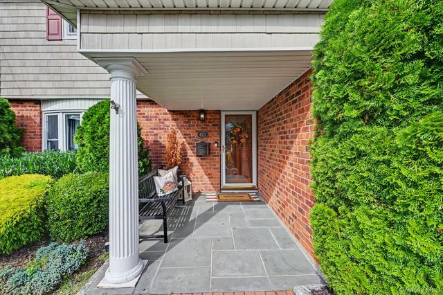 423 Bellevue Avenue, Yonkers, NY 10703
