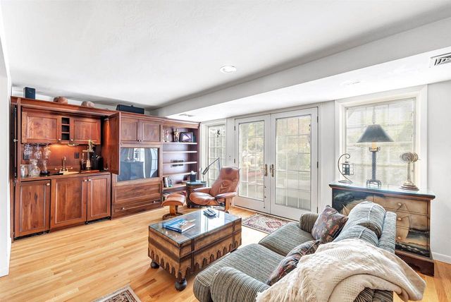 2697 BEAUMONT STREET, Green Bay, WI 54301