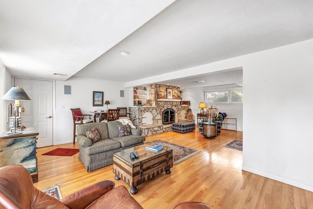 2697 BEAUMONT STREET, Green Bay, WI 54301