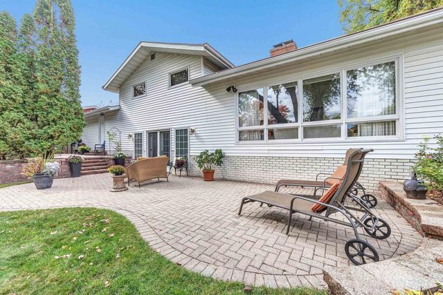 2697 BEAUMONT STREET, Green Bay, WI 54301
