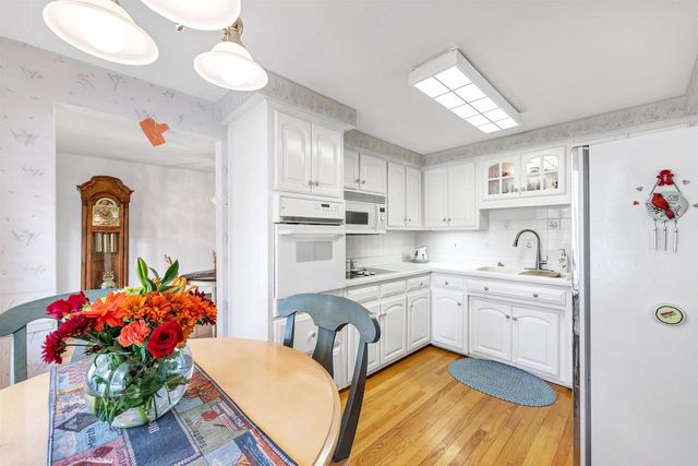 2697 BEAUMONT STREET, Green Bay, WI 54301