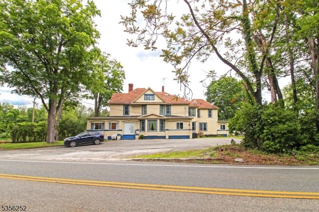 111 Decker Pond Rd, Green Twp., NJ 07821