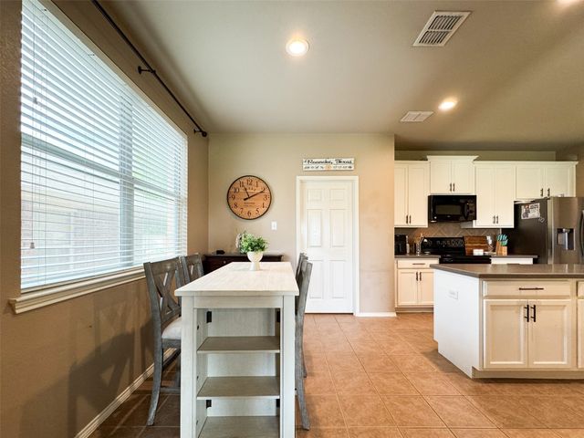 15536 Adlong Drive, Fort Worth, TX 76262