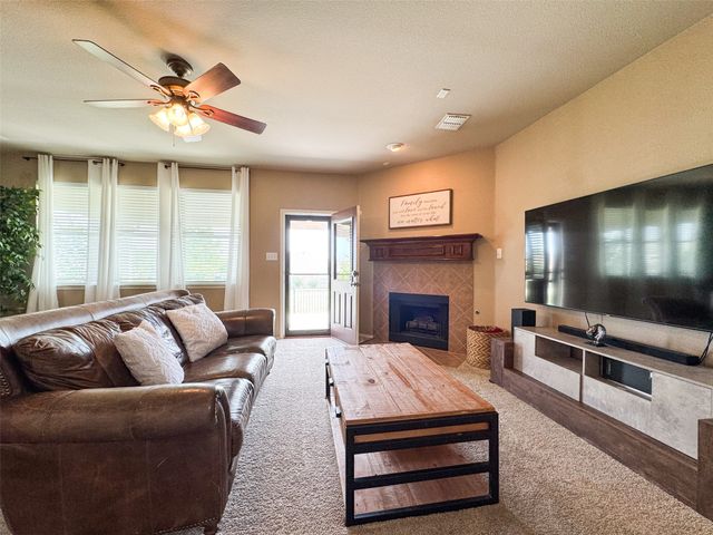 15536 Adlong Drive, Fort Worth, TX 76262