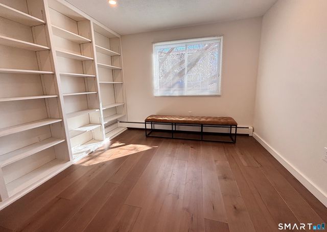 43 George Avenue B, Groton, CT 06340