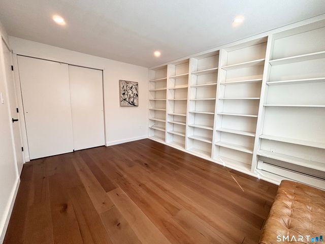 43 George Avenue B, Groton, CT 06340