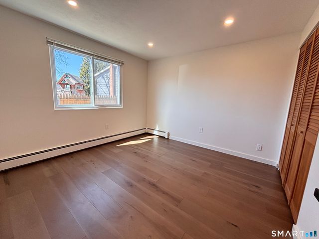 43 George Avenue B, Groton, CT 06340