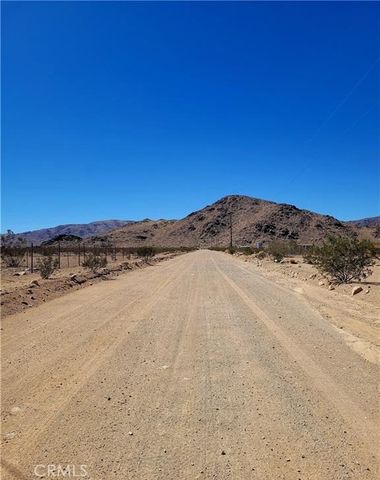 800 Chrysolite Street, Lucerne Valley, CA 92356