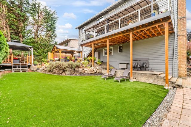 11907 NE 133rd Place, Kirkland, WA 98034