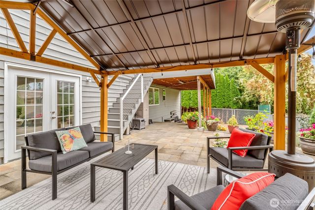 11907 NE 133rd Place, Kirkland, WA 98034