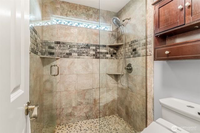 11907 NE 133rd Place, Kirkland, WA 98034