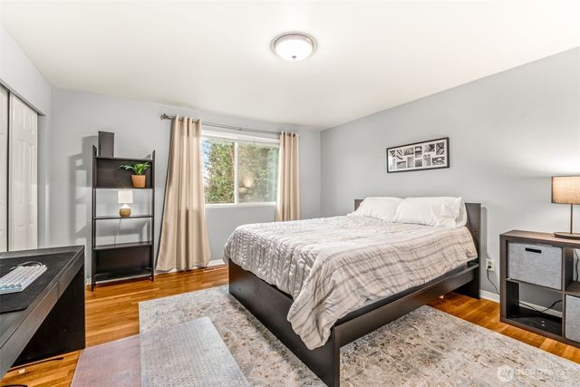 11907 NE 133rd Place, Kirkland, WA 98034