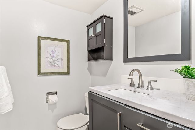 11907 NE 133rd Place, Kirkland, WA 98034