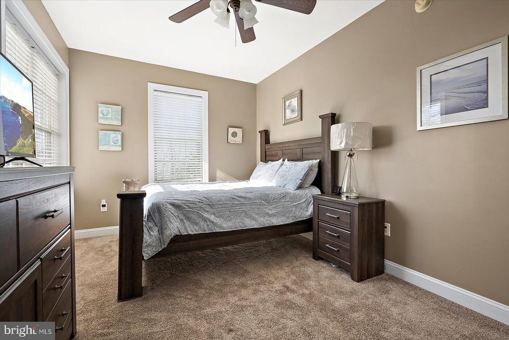 Image 25 of property listing at 17 78TH ST #D, Ocean City, MD 21842