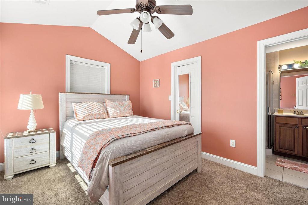 Image 30 of property listing at 17 78TH ST #D, Ocean City, MD 21842