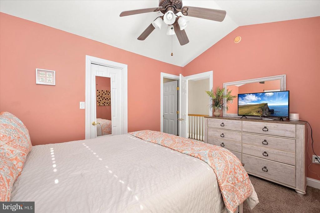 Image 31 of property listing at 17 78TH ST #D, Ocean City, MD 21842