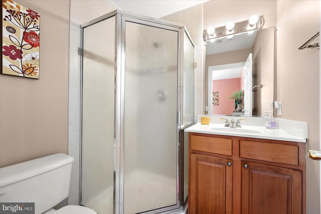 Image 32 of property listing at 17 78TH ST #D, Ocean City, MD 21842