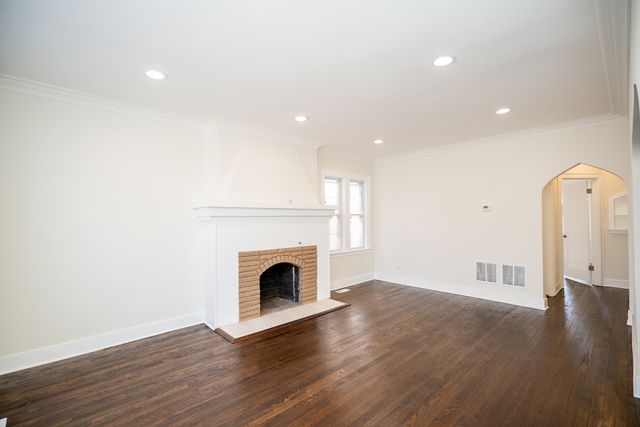 15641 Marshfield Avenue, Harvey, IL 60426