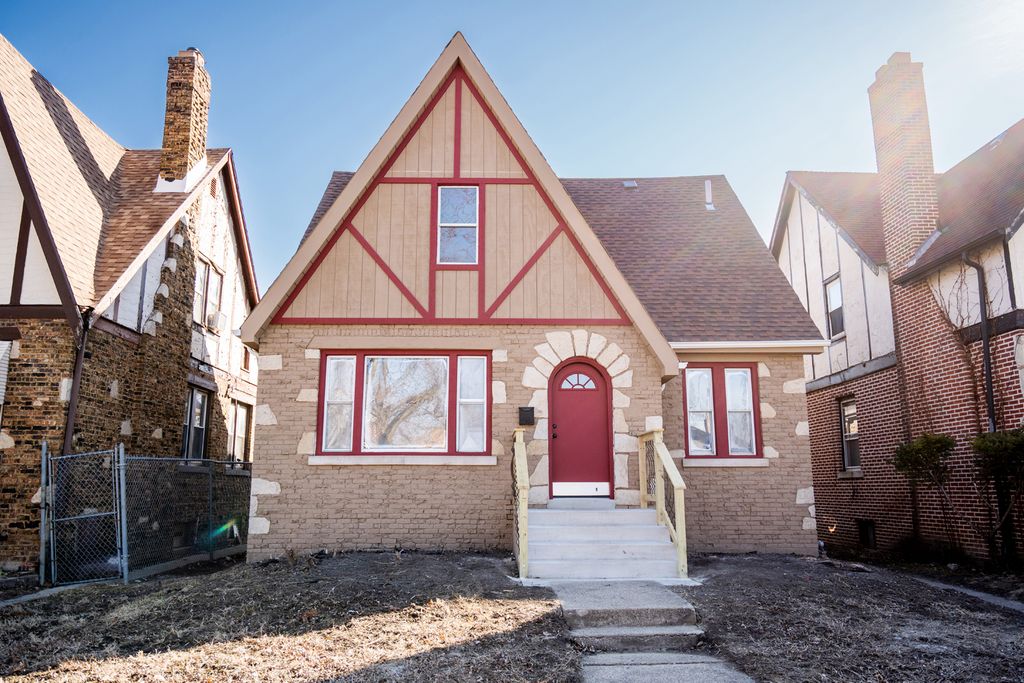 15641 Marshfield Avenue, Harvey, IL 60426