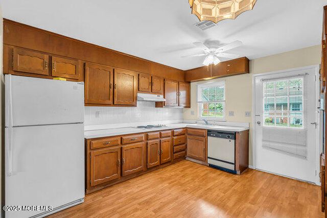 931 Thornhill Court C, Lakewood, NJ 08701