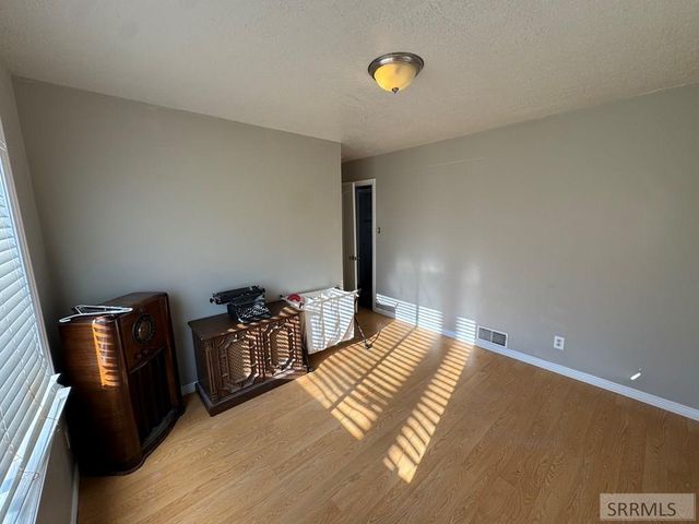 3516 Hawthorne Road, Pocatello, ID 83201