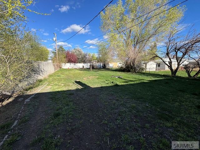 3516 Hawthorne Road, Pocatello, ID 83201