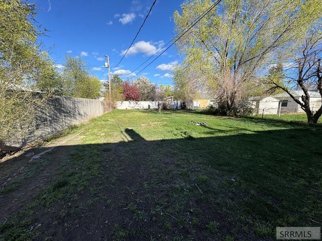 3516 Hawthorne Road, Pocatello, ID 83201