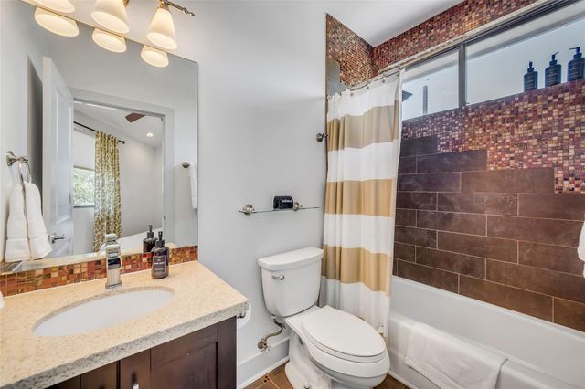 815 Columbus ST, Austin, TX 78704