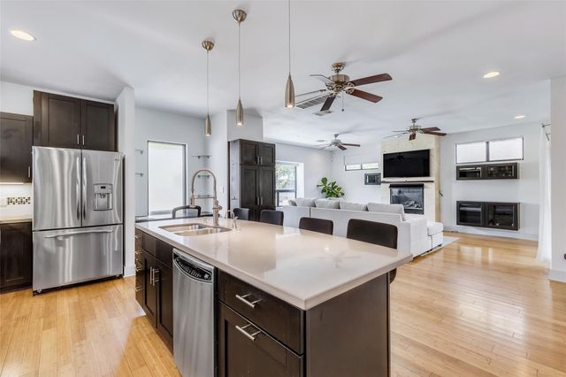 815 Columbus ST, Austin, TX 78704