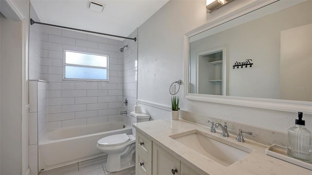 3820 WILKINSON ROAD, Sarasota, FL 34233