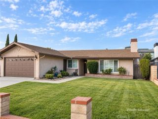 16034 Hawthorne, Fontana, CA 92335