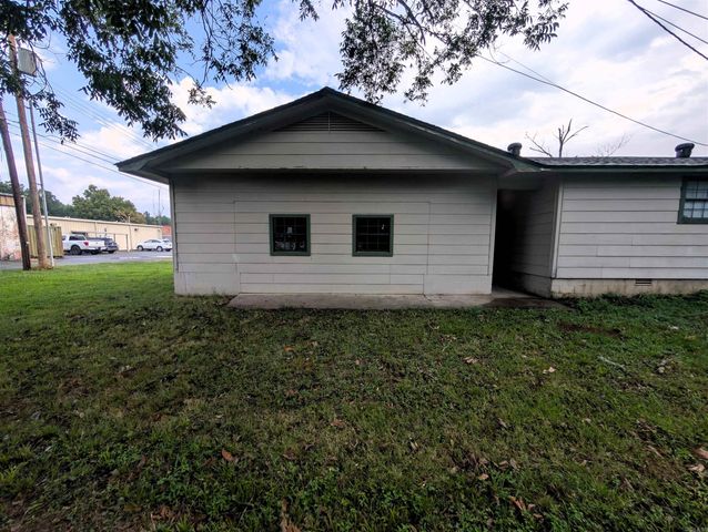 305 Jackson Street, Judsonia, AR 72081