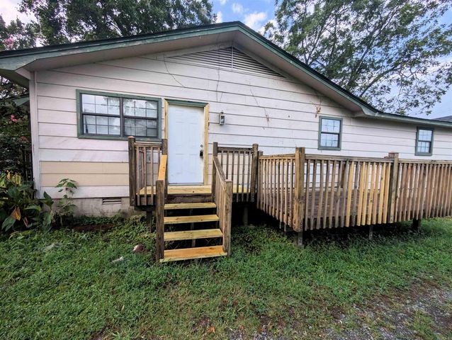 305 Jackson Street, Judsonia, AR 72081