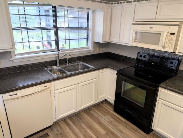 305 Jackson Street, Judsonia, AR 72081