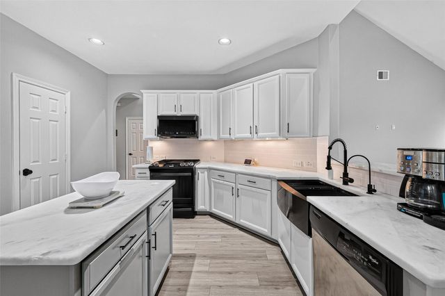 4103 Misty Waters Lane, Katy, TX 77494