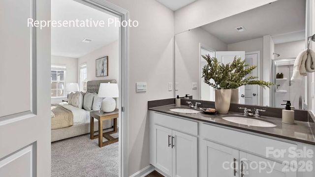 110 Pecan Grove Lane, Statesville, NC 28677